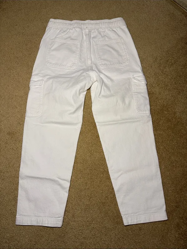 Women’s GAP Easy Cargo Capris - Image 5