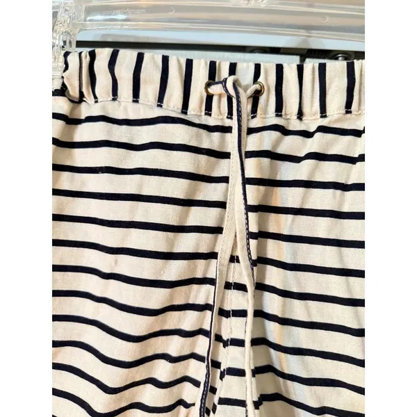 J Crew Women's Size Medium Linen Blend‎ Shorts Black White Stripe - Image 4
