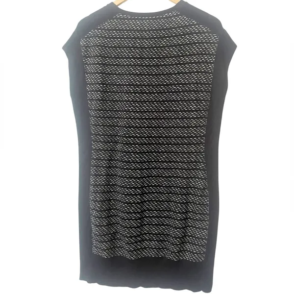 Athleta‎ Thereafter Black and White V-Neck Sleeveless Sweater Dress Size Medium - Image 2