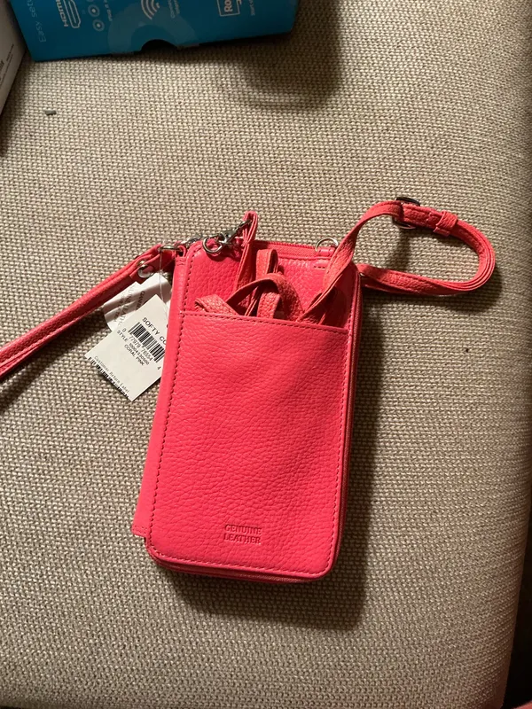 Giani Bernini Crossbody phone and credit card wallet - Image 4