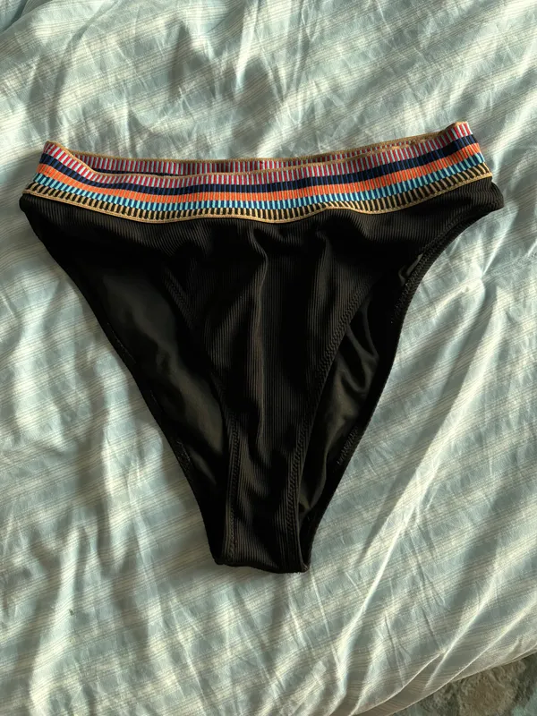 Amazon Swimsuit - Image 7