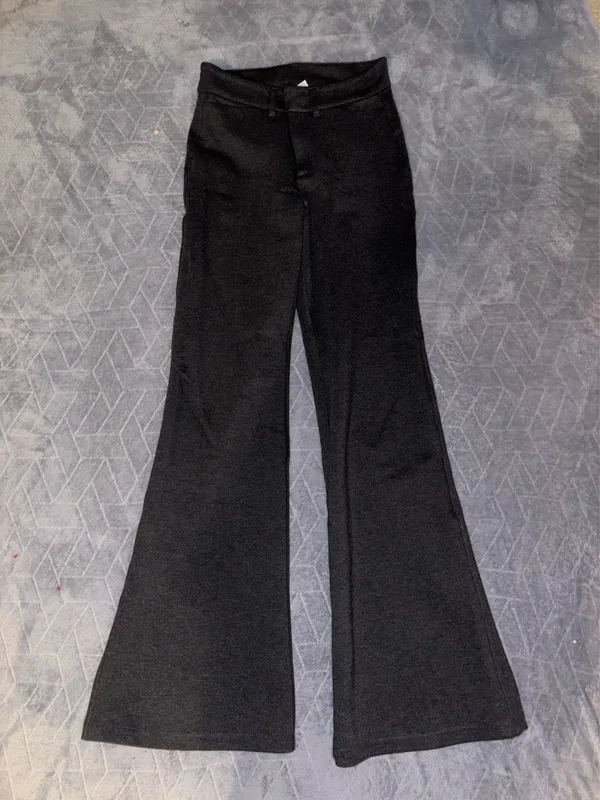 Old Navy Flare Trousers Grey - Image 2