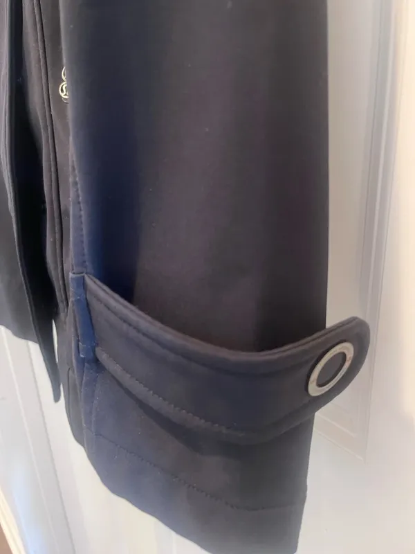 Lululemon Coat Black Rain - Image 5