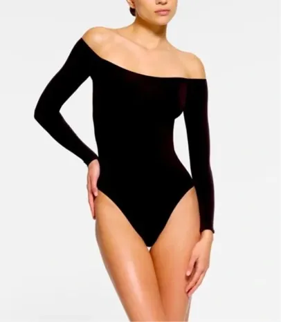 SKIMS Off-The-Shoulder Bodysuit Essential - Image 4