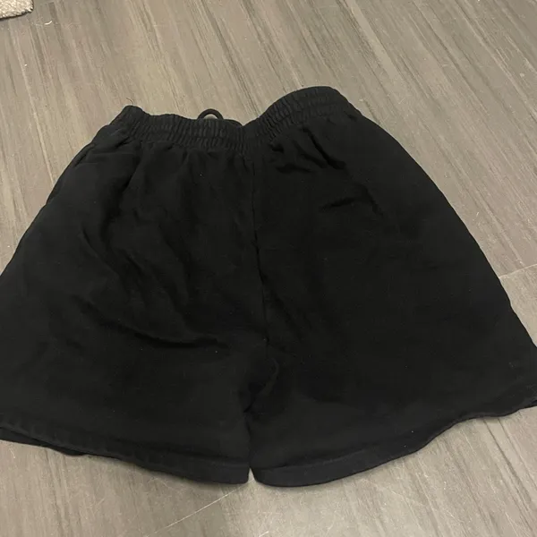 SKIMS Black Lounge Shorts - Image 5