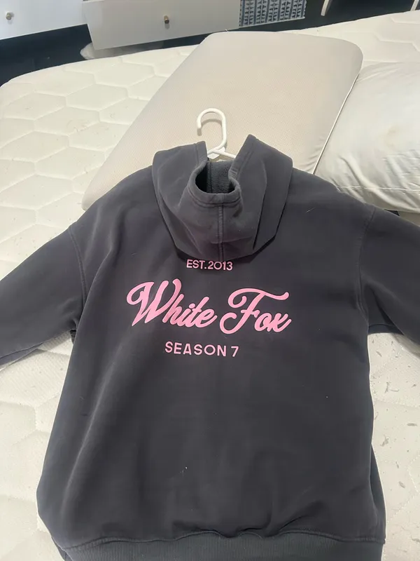 White Fox Boutique Hoodie Oversized - Image 3