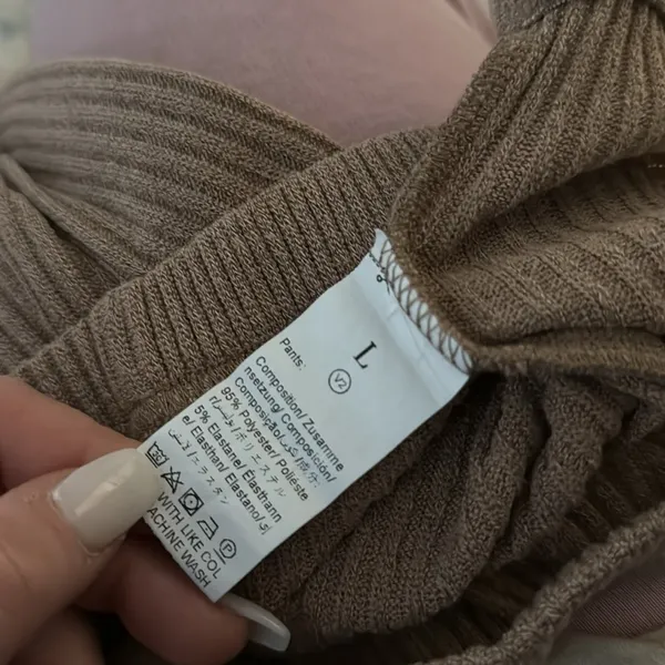 Comfy Pants Size L - Image 6