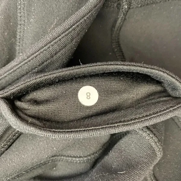 Lululemon Groove Crops‎ Black Reversible - Image 10