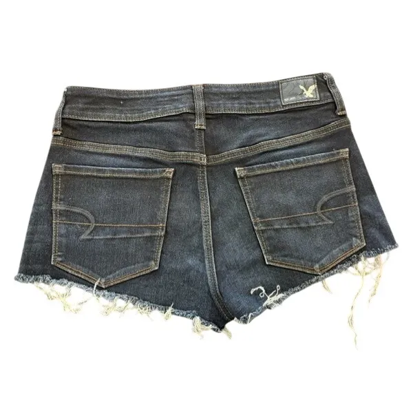 American Eagle Super‎ Stretch Dark Wash Frayed Raw Hem Denim Shorts Womens 6 - Image 2
