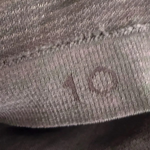 Lululemon Plum Tank Top Size 10 - Image 4