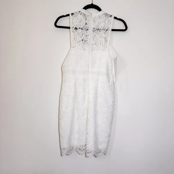 Boohoo NWT BOUTIQUE LACE RACER NECK BODYCON DRESS - Image 6