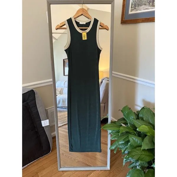 Vestique Women's Green Juniper Dress Size Small - Image 3