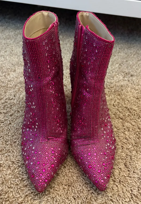 Betsey Johnson Sparkly Boots pink - Image 3