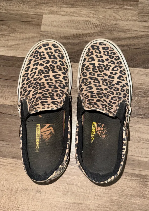 Vans Deluxe Cheetah Comfort Slip-On - Image 3