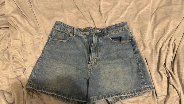 Thrills High-Waisted Jean Shorts - Image 3