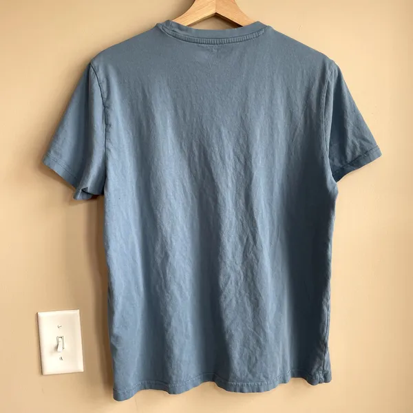H&M regular fit sky blue short sleeved t-shirt women's size medium casual summer - Image 6