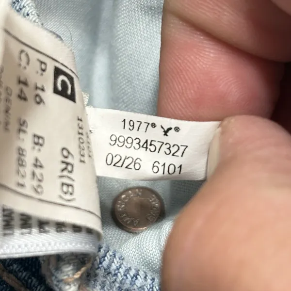 American Eagle Low Rise Baggy Wide Leg Jeans Womens 6 Distressed Y2K StreetWear - Image 10