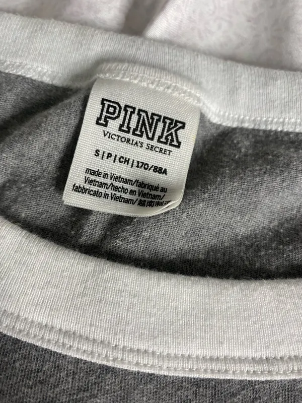 Victoria Secret PINK USA gray Tshirt - Image 5