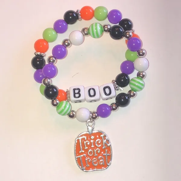 Halloween 'Trick or Treat' Beaded Bracelet Set - Orange, Purple, Green, Black - Image 2