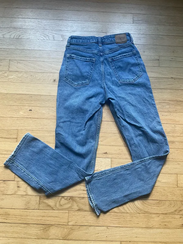 Hollister Jeans Ultra High-Rise Straight 90s - Image 2