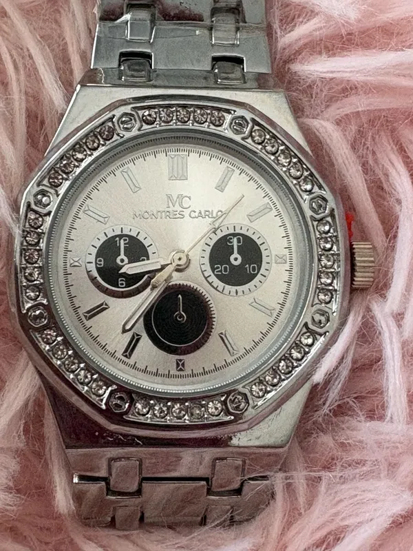 Montres Carlo Rhinestone Bezel Chronograph-Style Watch Silver Tone - Image 8