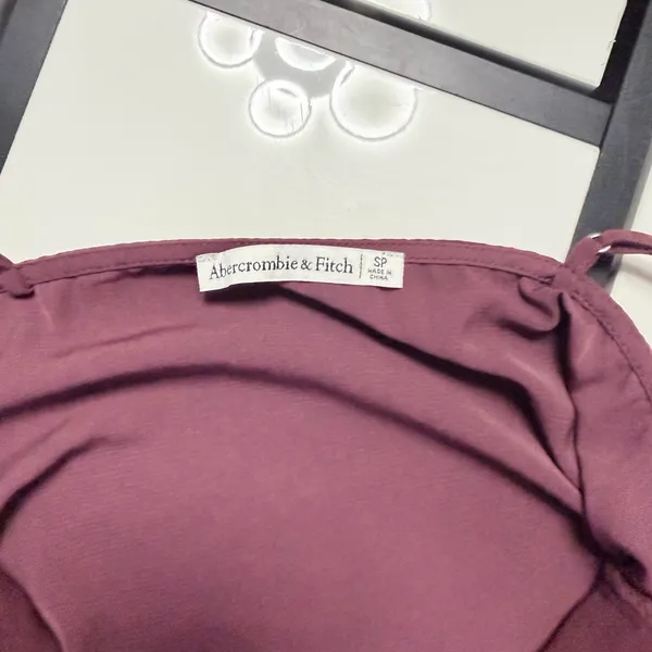 ✨ Abercrombie & Fitch Plum Lace-Trim Cami Bodysuit | Size SP ✨ - Image 10