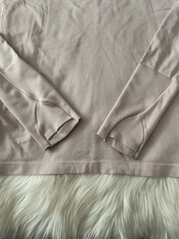 Lululemon Swiftly Tech Long Sleeve 2.0 Feather Pink 12 - Image 8