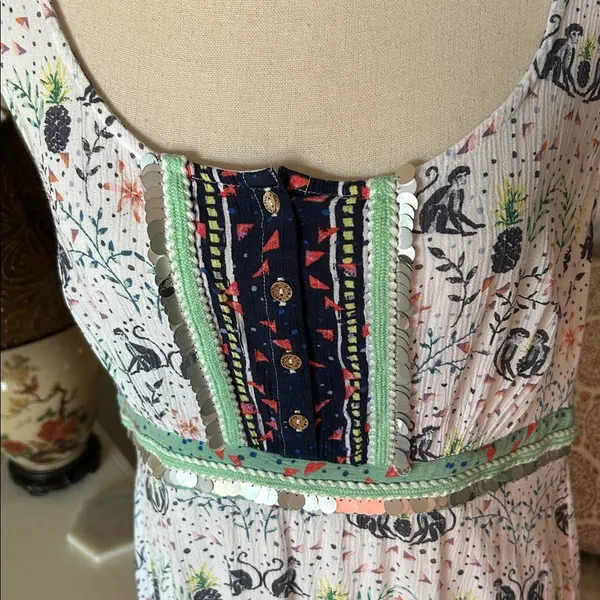 Mantaray white boho novelty monkey pineapple floral sleeveless maxi dress 14​ - Image 4