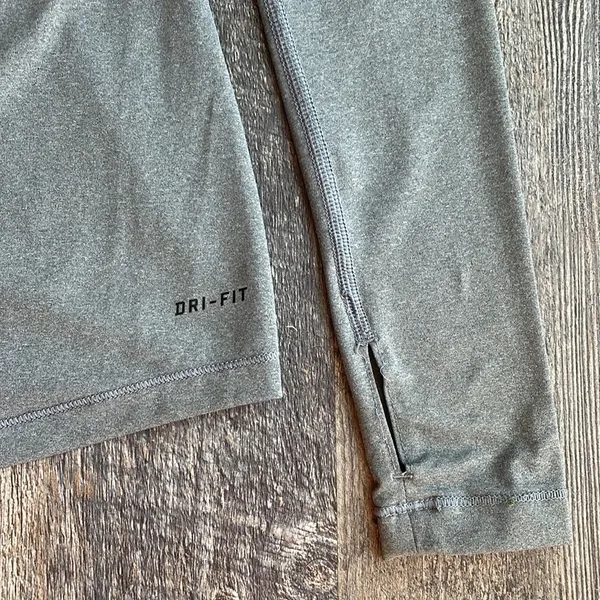 Nike Pro Core Fitted Long-Sleeve T-Shirt Sz M - Image 7