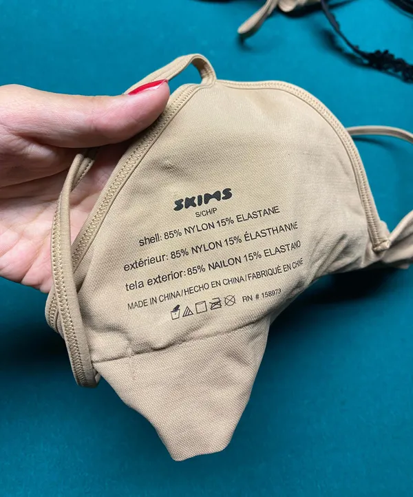 Skims Soft Smoothing Bralette - Image 3