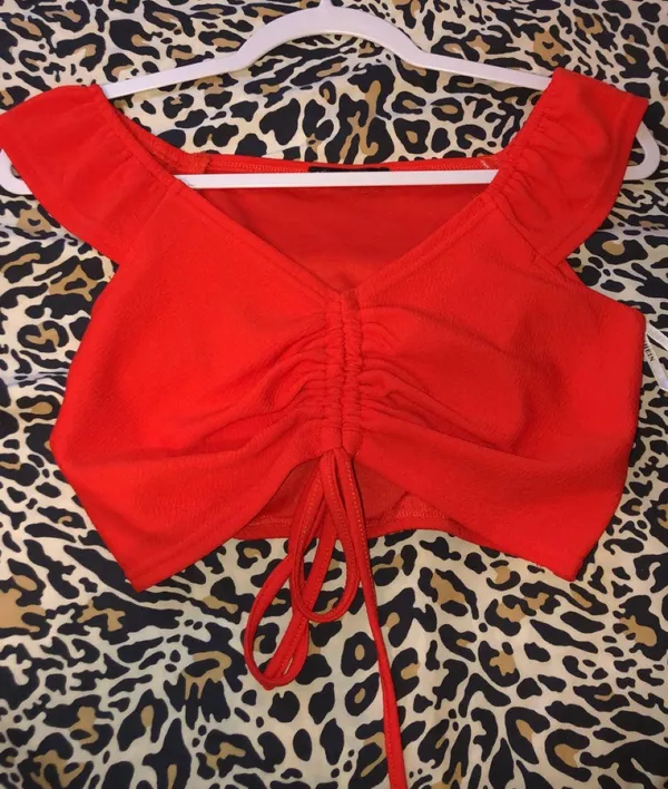 Cropped Top - Image 2