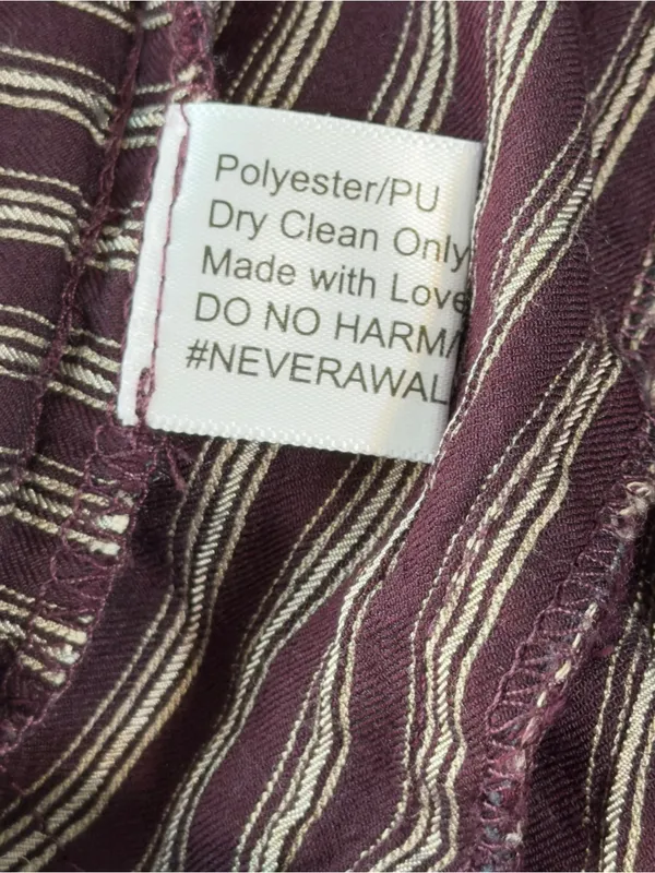 Never a Wallflower burgundy cream striped blouse size M - Image 7