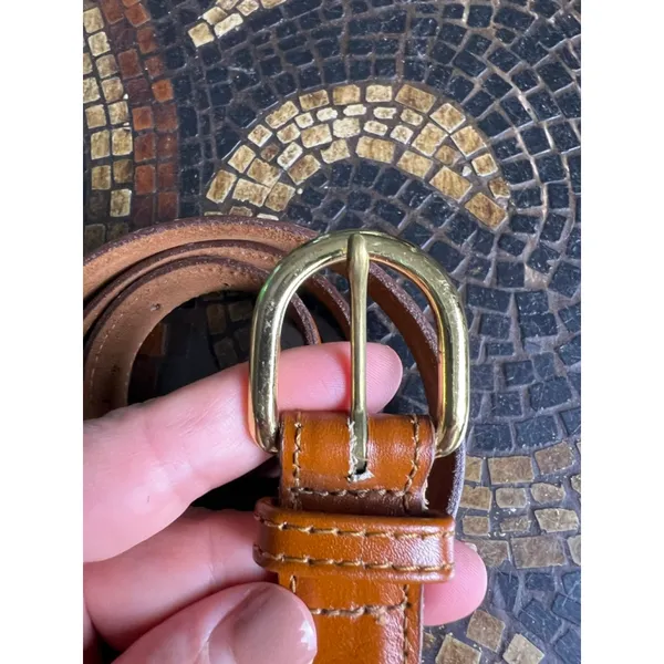 Women's Bill Blass Brown Leather Belt with Gold Buckle - Image 4