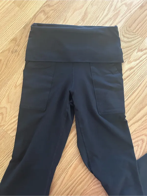 Aerie flared yoga pants - Image 5