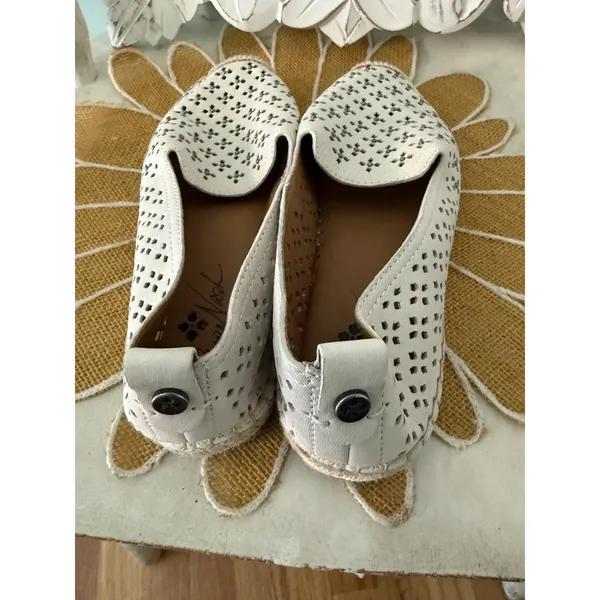 Patricia Nash Elena White Leather Perforated‎ Espadrille Flats Shoes Boho 8.5 - Image 2