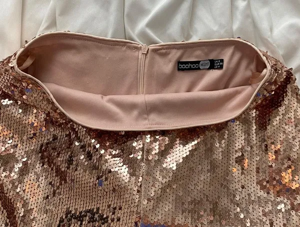 Boohoo Rose Gold Glitter Shorts - Image 2