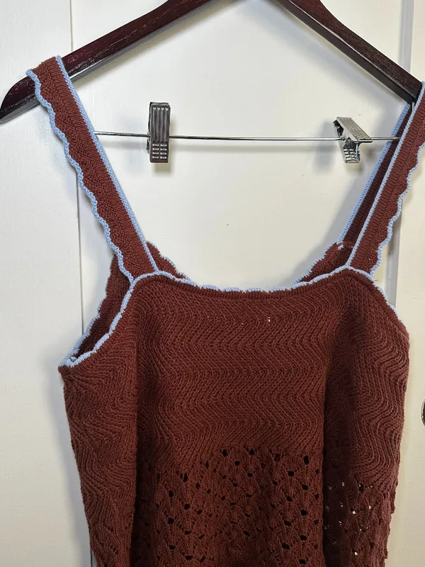 A New Day Crochet Knit Tank Top Brown Blue Trim Camisole XL NWOT - Image 8