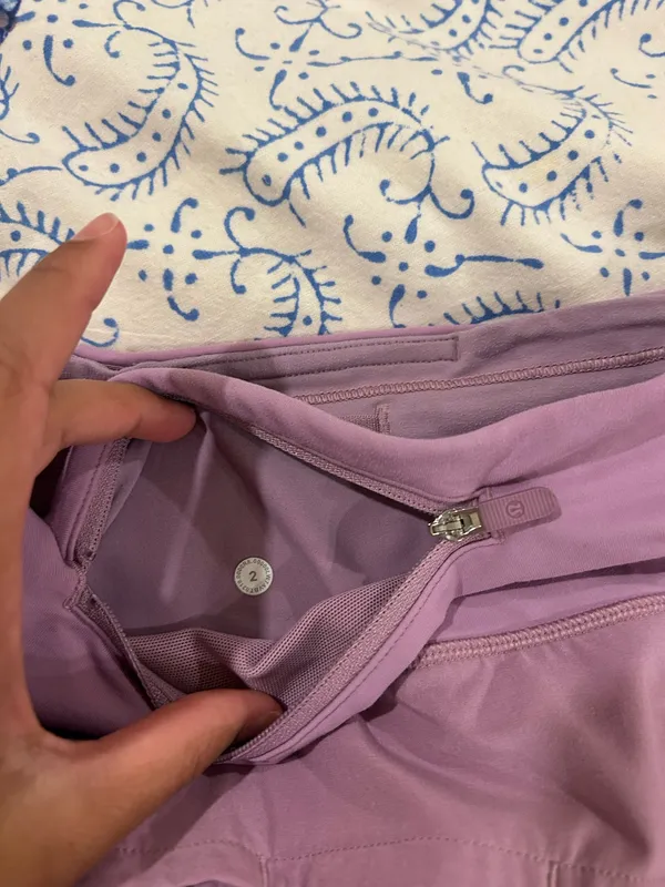 Lululemon Speed Up 4" - Image 4