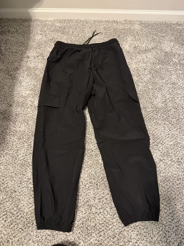 Halara  Mid Rise Drawstring Pocket Casual Cargo Joggers  - Image 2