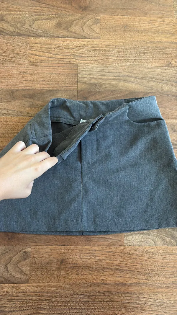 Mini Skirt Gray Size XS - Image 3