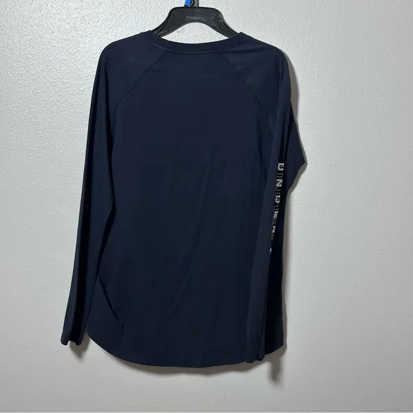 Under Armour Women Black Long Sleeve Loose T-shirt Size Small.‎ - Image 6