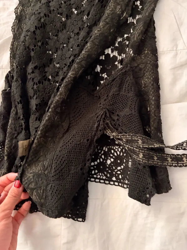 Boutique Lace Top - Image 4
