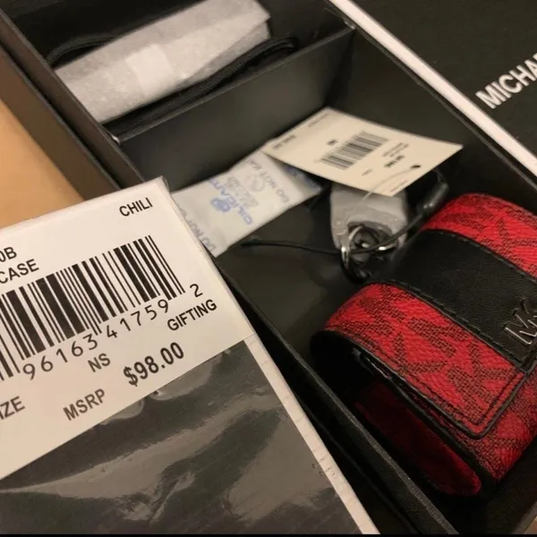 Michael Kors Chili AirPod Lanyard Case - Image 8