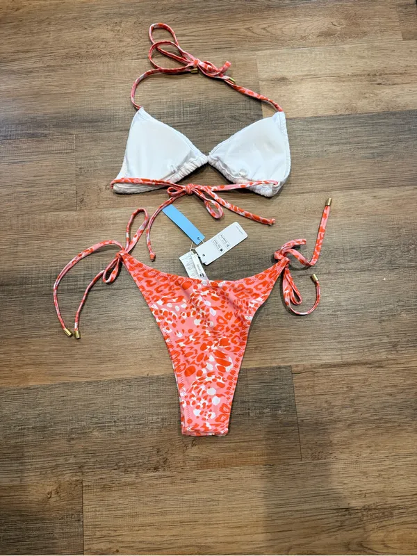 Cupshe White & Coral Tie-Side Triangle Bikini - Image 3