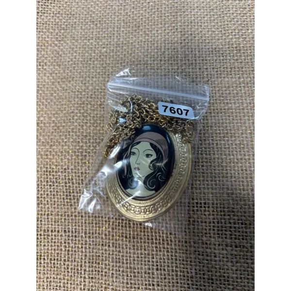 Vintage Art Deco Gold-Tone Oval Locket Necklace With Painted Lady Portrait - Image 7