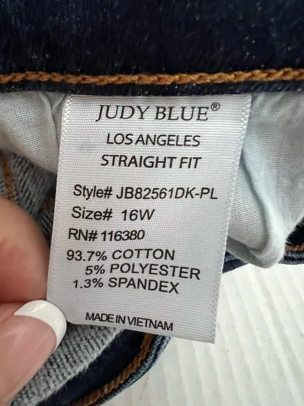 Judy Blue Straight Fit Ladies Jeans - Image 6