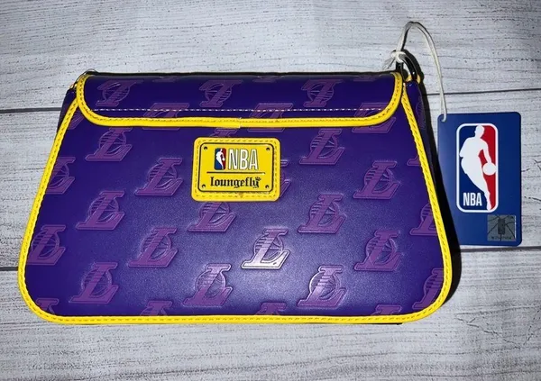 NBA Los Angeles Lakers Logo Crossbody Bag - Image 10