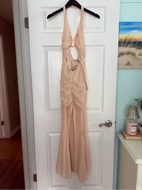Oh Polly Etta Dress in Cream - Image 2
