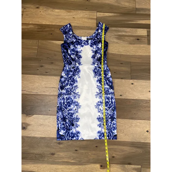 White House Black Market White Blue Floral Satin Sheath Dress Fully Lined Size 8 - Image 7