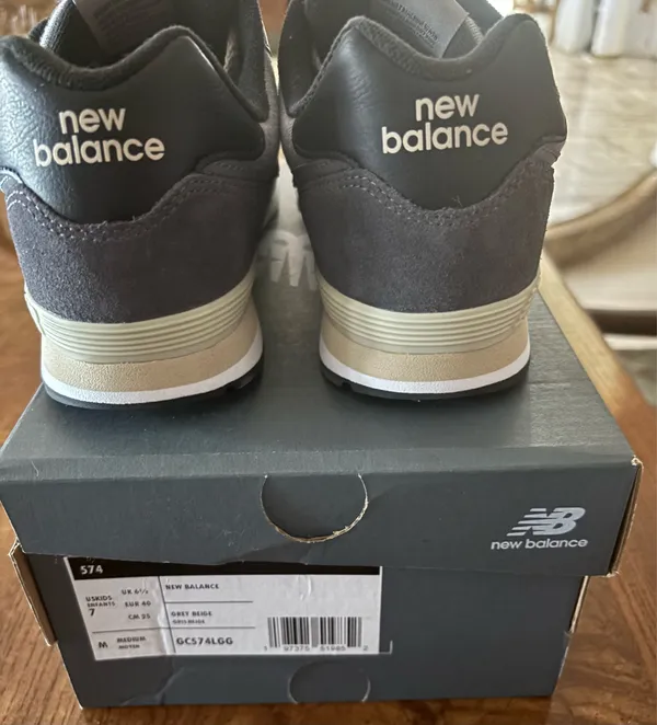 New Balance 574 Big Kid 'Grey Day 2024 - Magnet' - Image 8